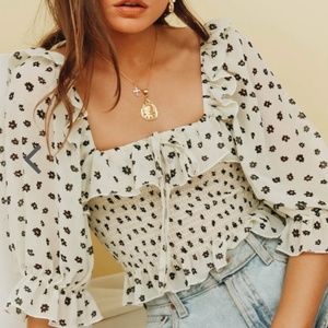 Cute Floral Blouse!